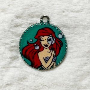 🔮 5/$25 Disney‎ The Little Mermaid Ariel Pendant